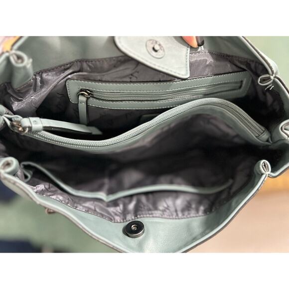 Simply Vera Turquoise Leather Chain Purse Large - Picture 5 of 5